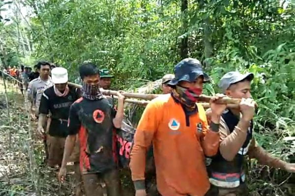 Hari Ketiga Pencarian, Korban Tanah Longsor di Way Kanan 1 Berhasil Ditemukan 2 Dalam Proses Pencarian
