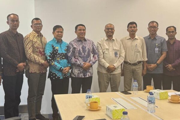 Berkunjung Ke Kementerian PKP Parosil Usulkan 3000 Rumah Tidak Layak Huni